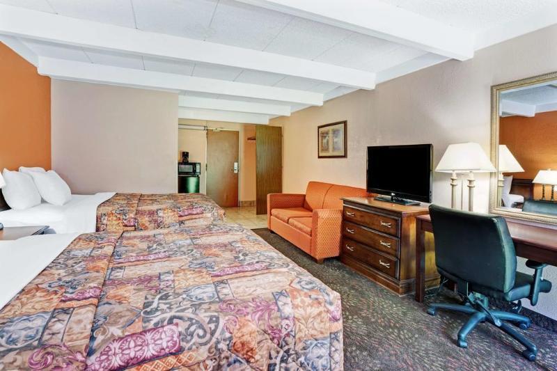 Microtel Inn & Suites By Wyndham Ann Arbor Exterior foto
